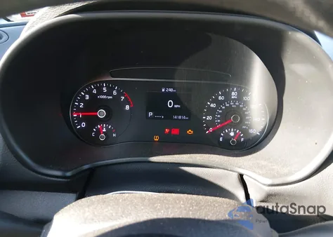 2021 Kia Soul Lx z USA, uszkodzony, nr VIN KNDJ23AU1M7756743